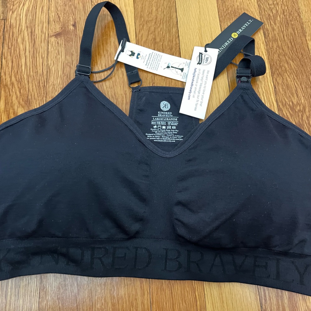 Kindred Bravely Black Nursing & Maternity Sleep Bra- size large NWT